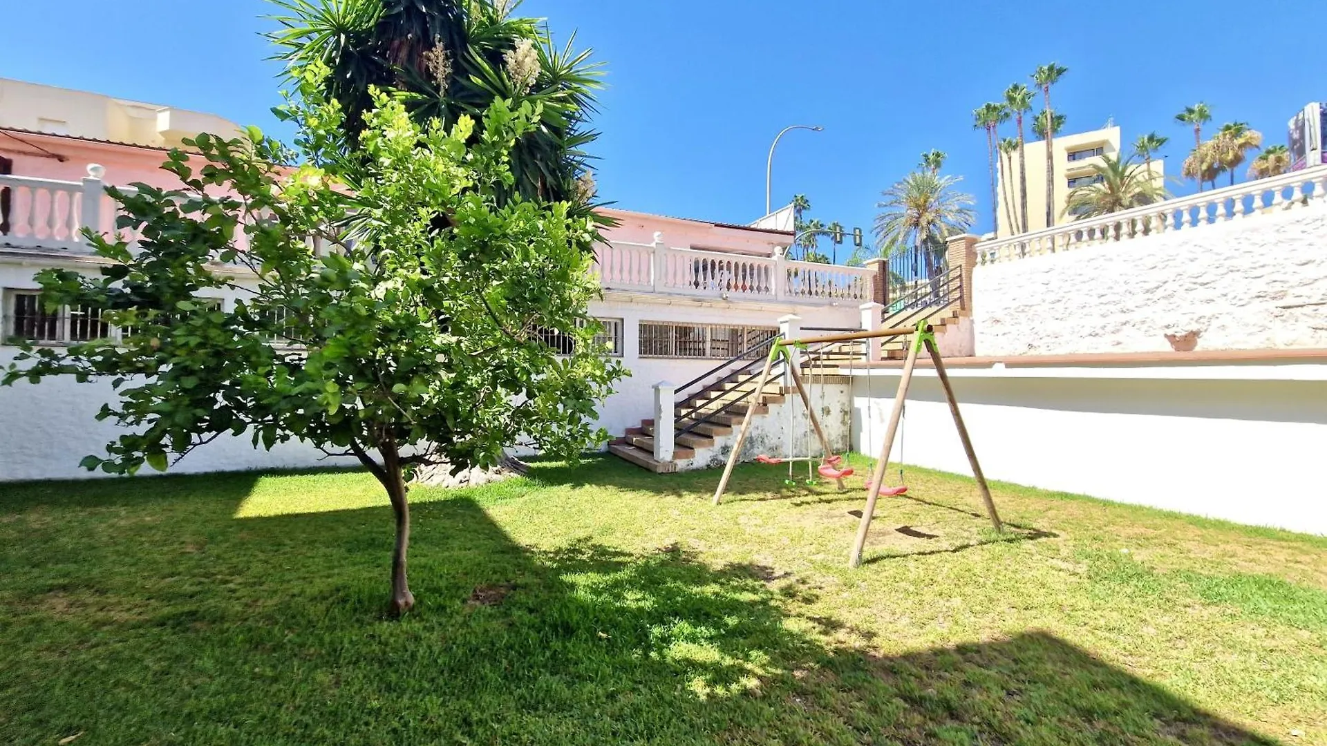 Sr Mediterraneo Playa De La Carihuela 토레몰리노스